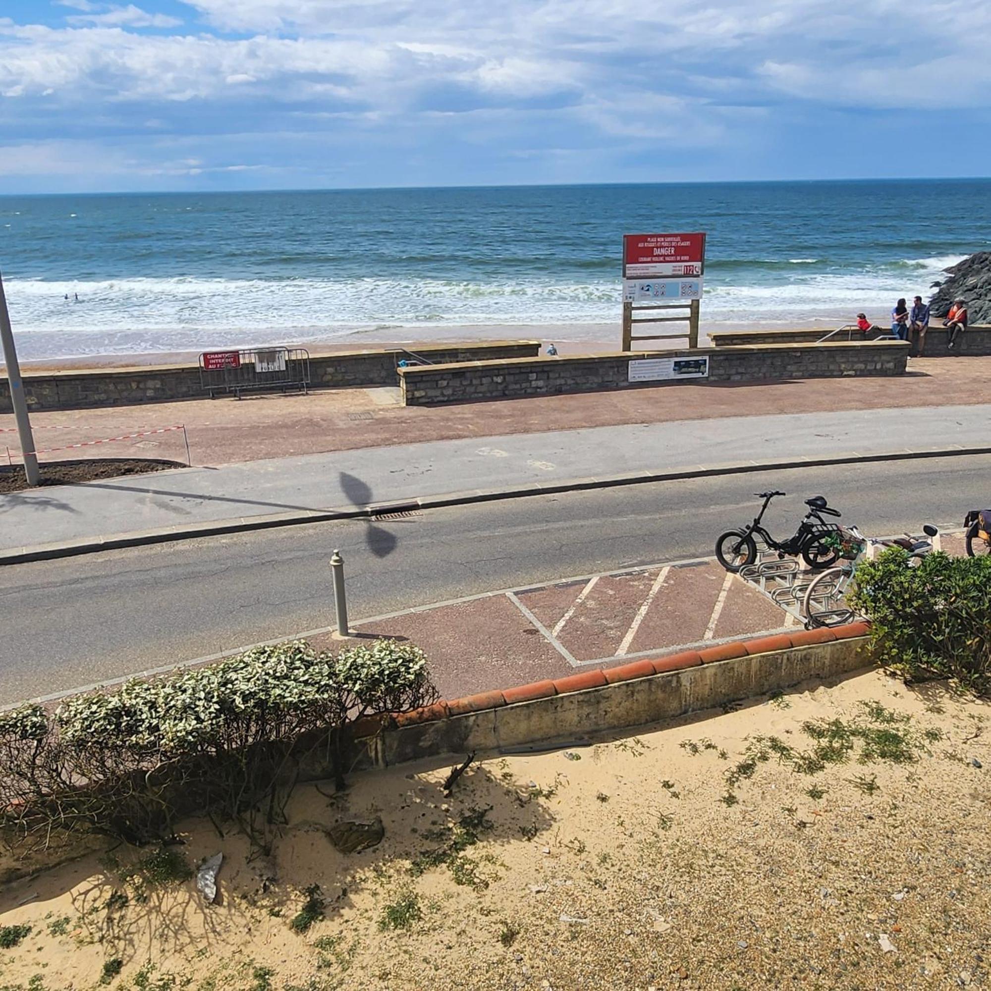 Beach Front Apartment Eljocri Capbreton Exterior photo